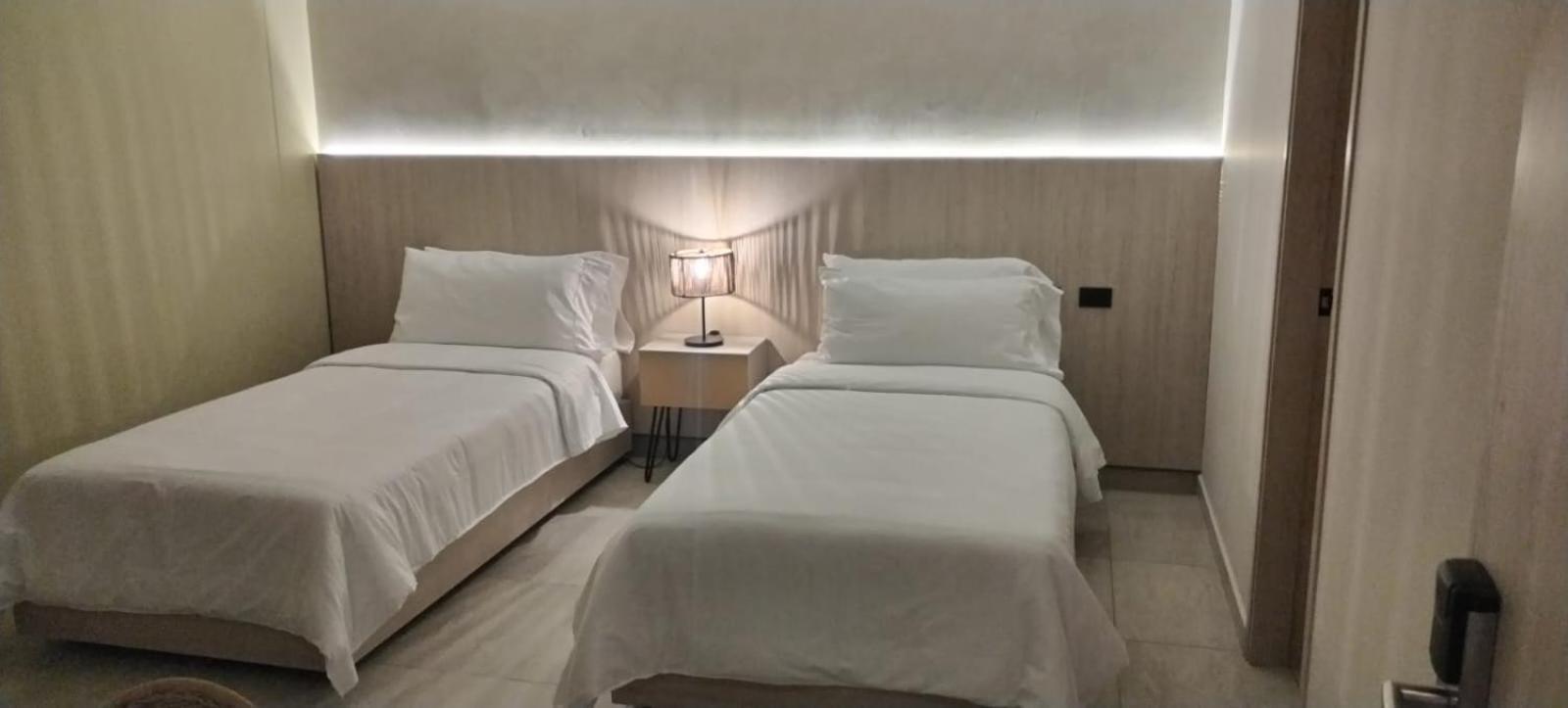 Sonata 44 Hotel Laureles ميديلين المظهر الخارجي الصورة
