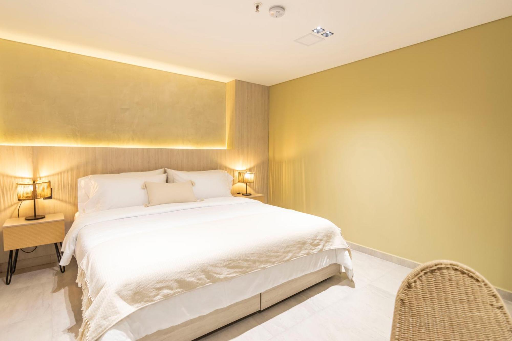 Sonata 44 Hotel Laureles ميديلين المظهر الخارجي الصورة