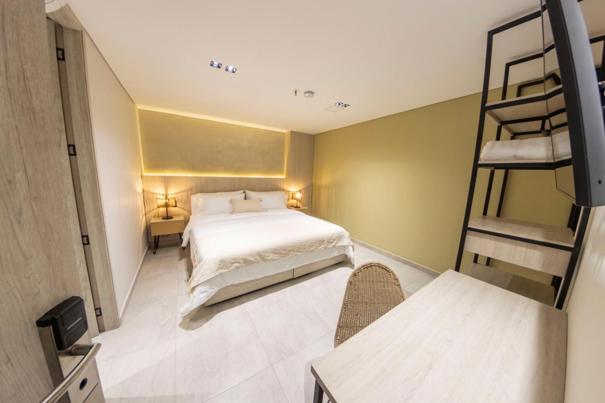 Sonata 44 Hotel Laureles ميديلين المظهر الخارجي الصورة