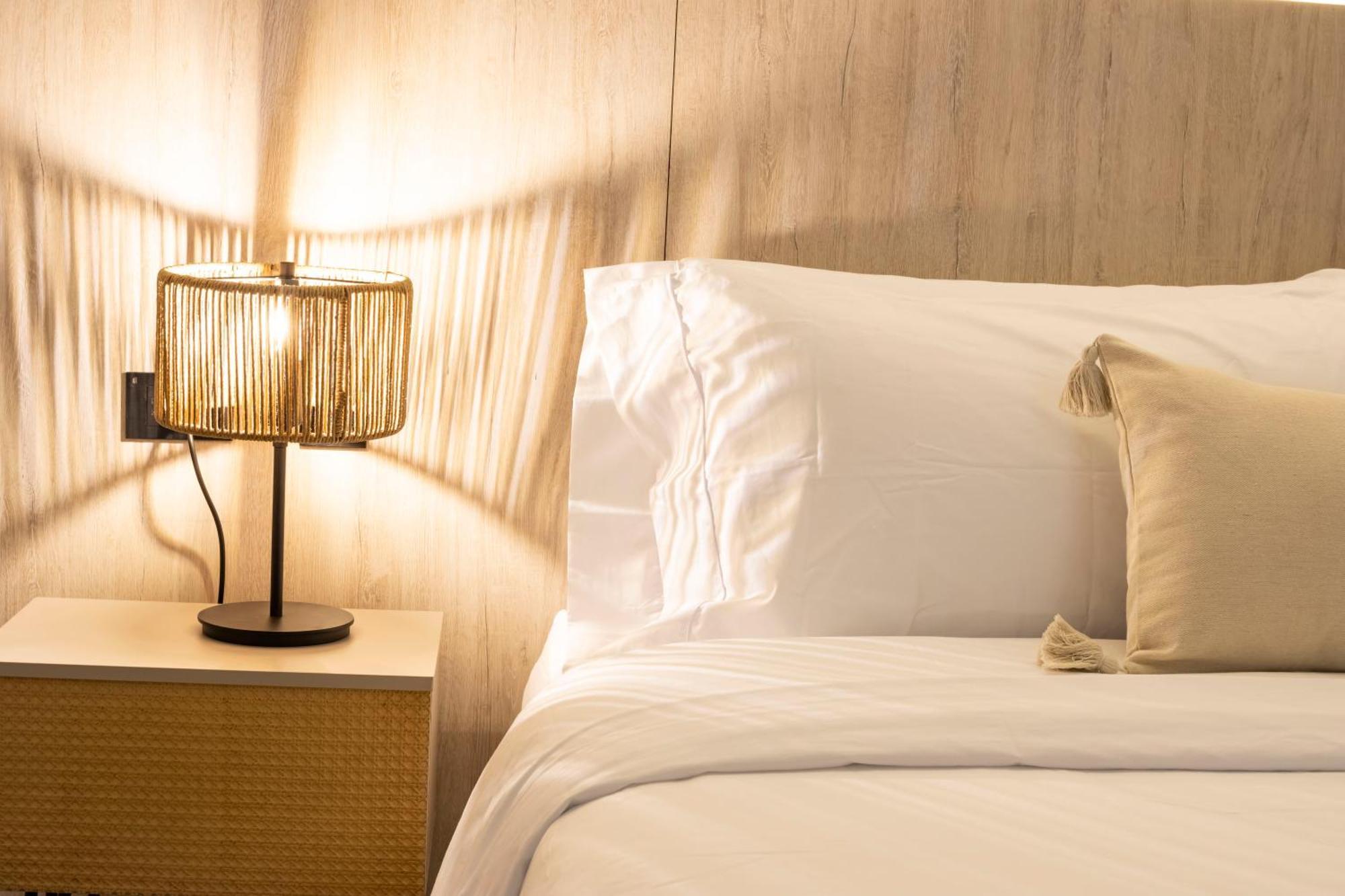 Sonata 44 Hotel Laureles ميديلين المظهر الخارجي الصورة