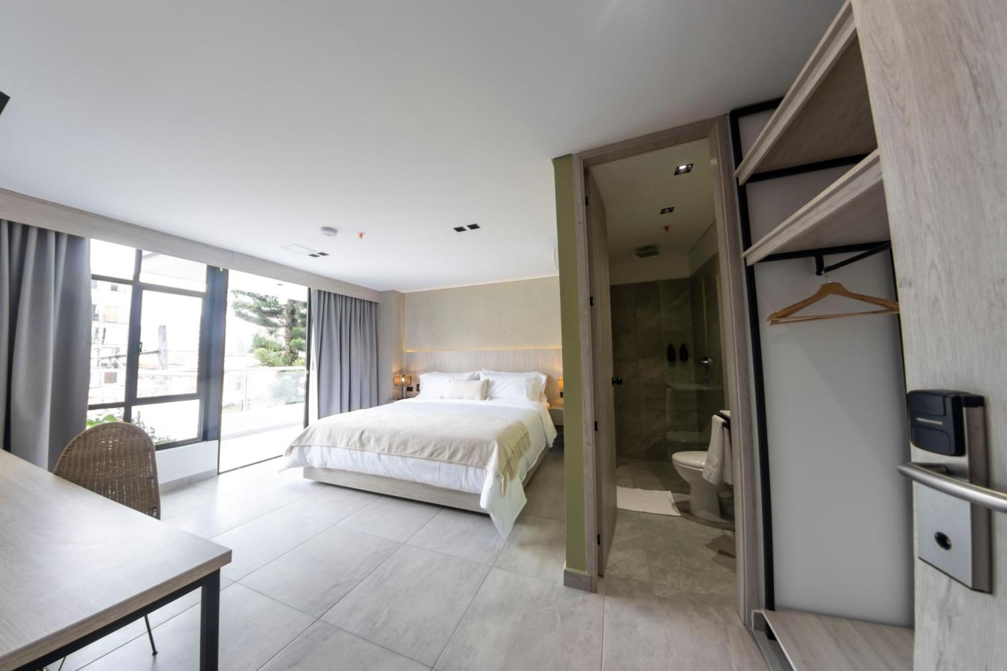 Sonata 44 Hotel Laureles ميديلين المظهر الخارجي الصورة