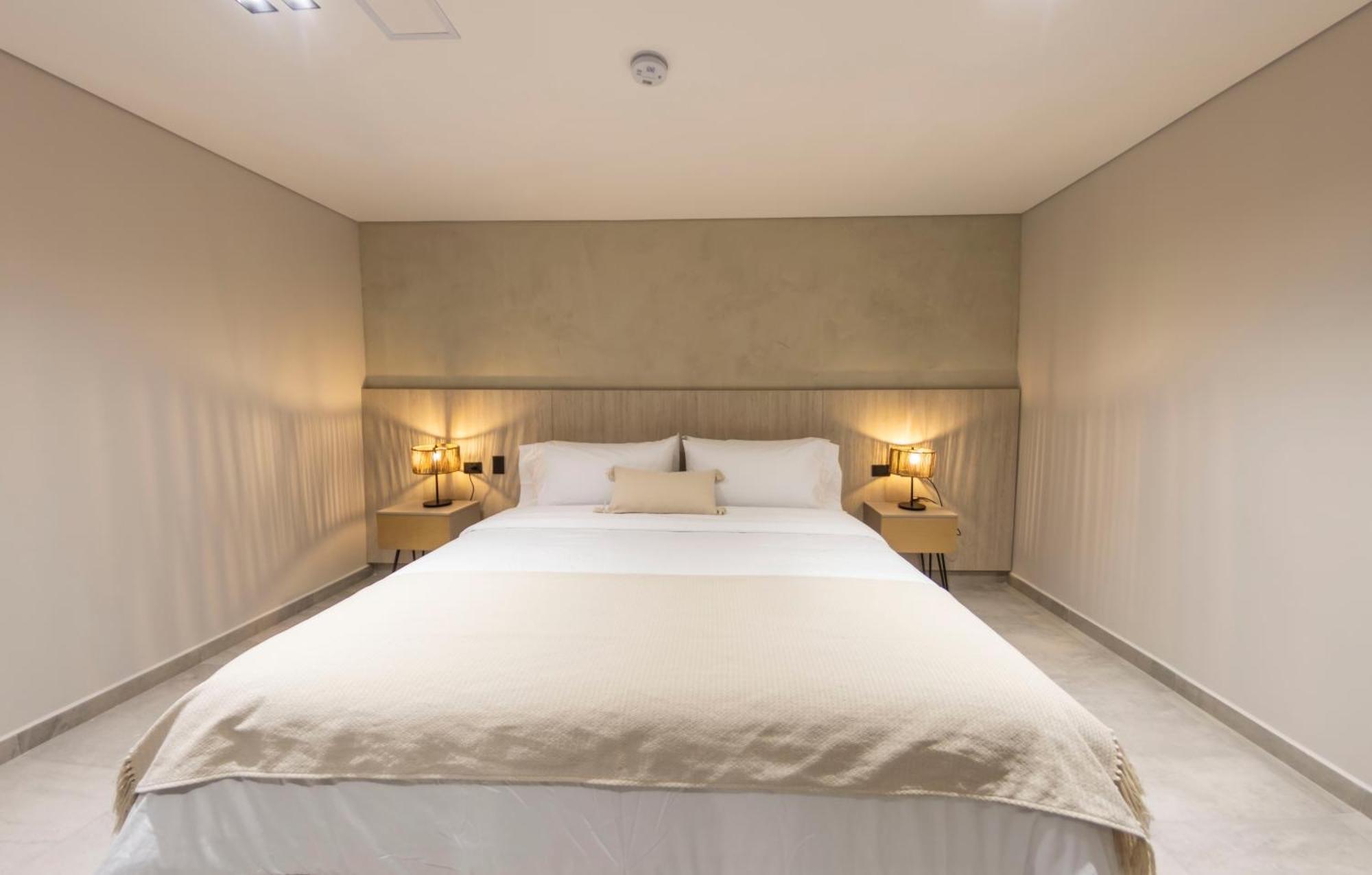 Sonata 44 Hotel Laureles ميديلين المظهر الخارجي الصورة